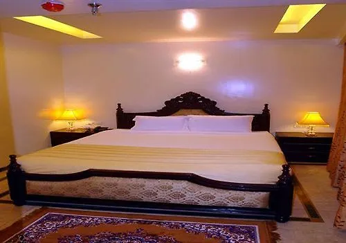 Hotel Zeeras Varanasi