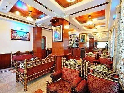 Hotel Zeeras Varanasi