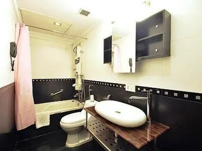Hotel Zeeras Βαρανάσι